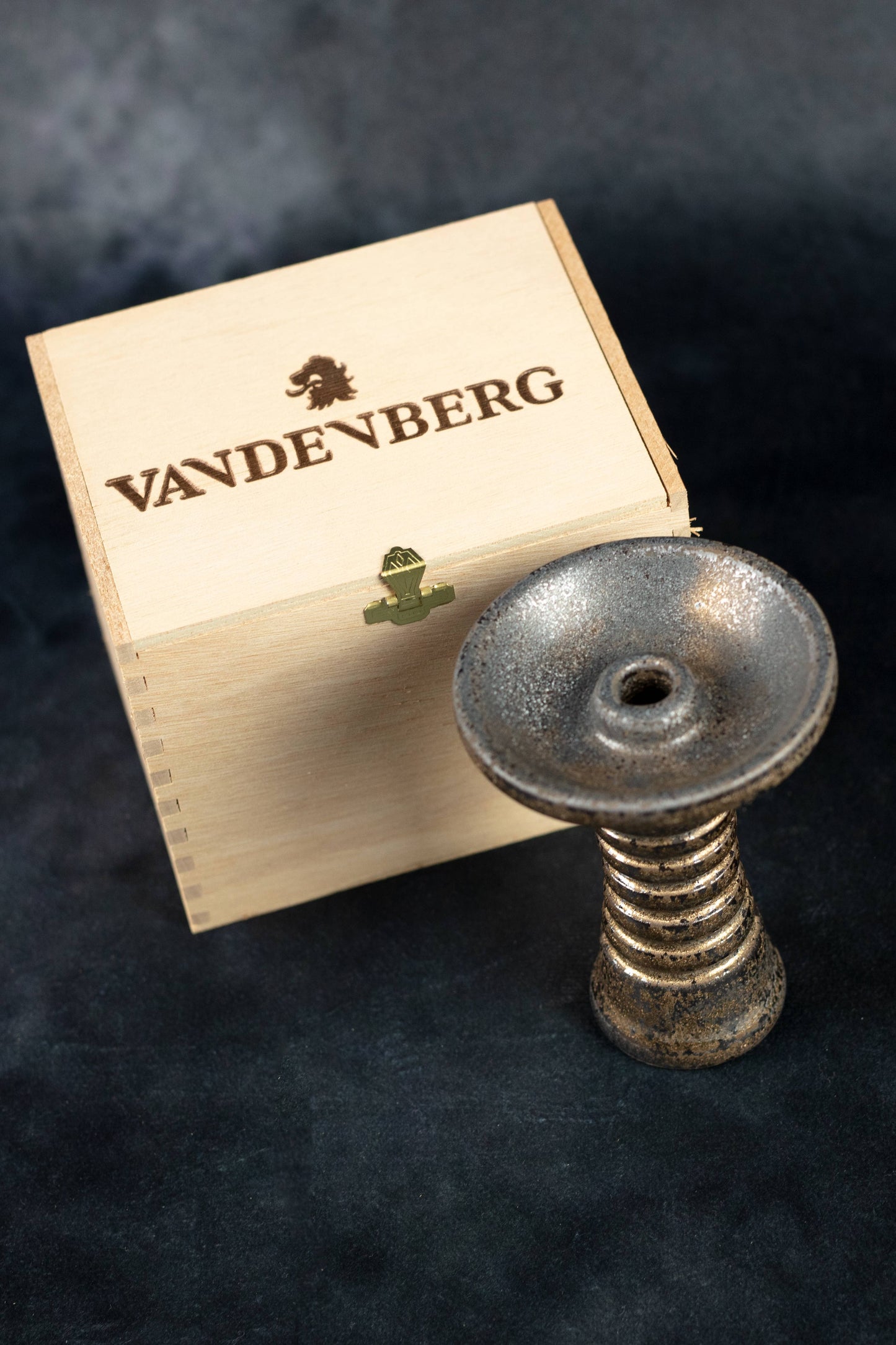 VANDENBERG V1 Gold Antik